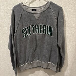 Warner Bros Gray and Green Slytherin Crew Neck Sweater
